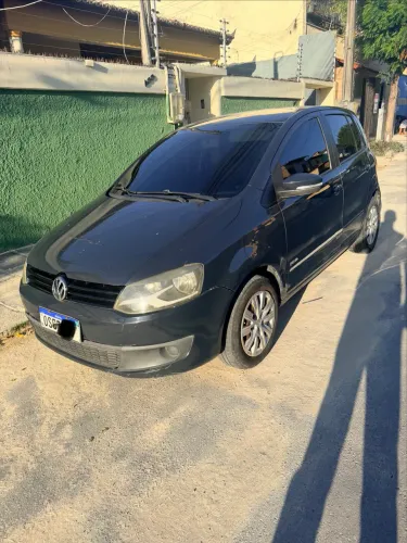 Volkswagen Fox 1.0 MI Total Flex 8V 5P 2013