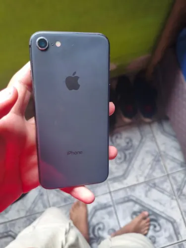 iPhone 8 64gb