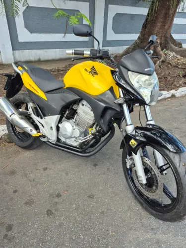 Cb300 impecável