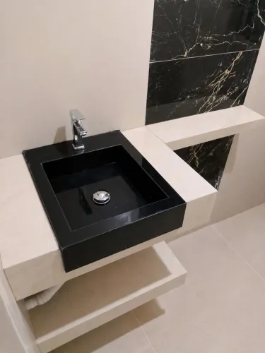 Pia de porcelanato/ leia o anúncio 