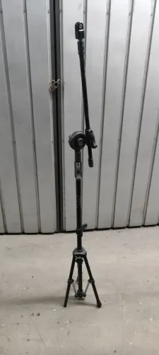 Pedestal Tripé Microfone