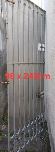 Portão 98cm largura x 248cm altura
