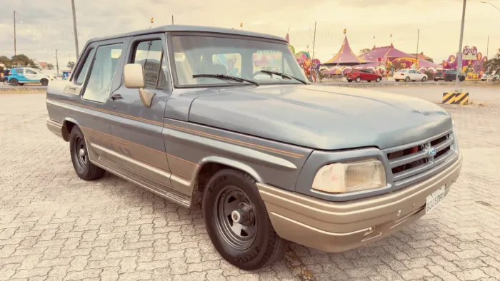 Ford F-1000 SR XK Deserter Diesel 1992