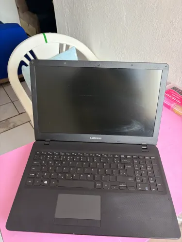 Notebook Samsung Básico 4gb de RAM e 256gb SSD