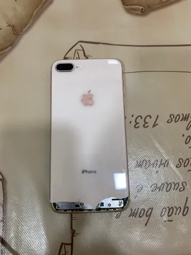 iPhone 8 para retirada de pecas.