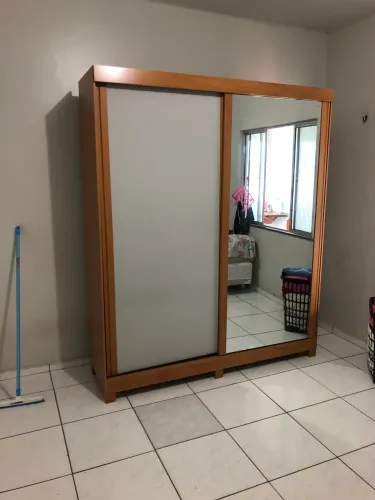 Guarda roupa