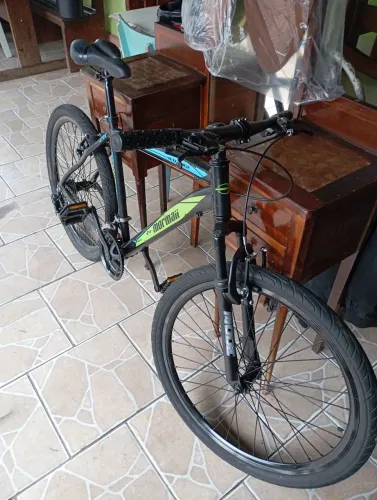 Bicicleta aro 26 21 marcha quadro alumínio 