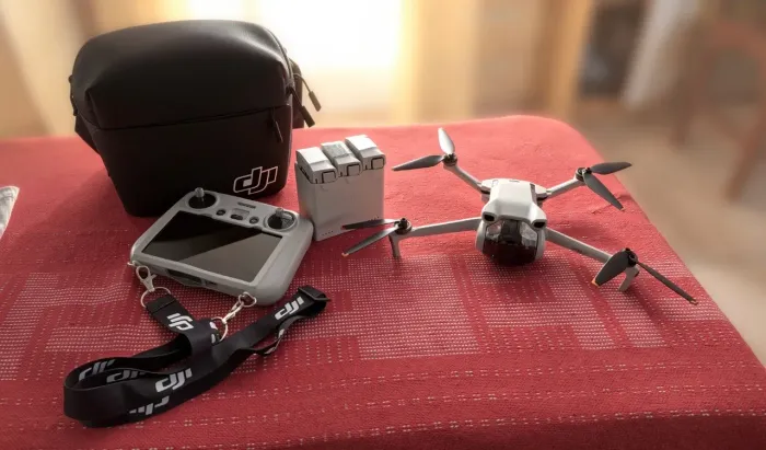 DRONE DJI MINI 3 COMBO FLY MORE 