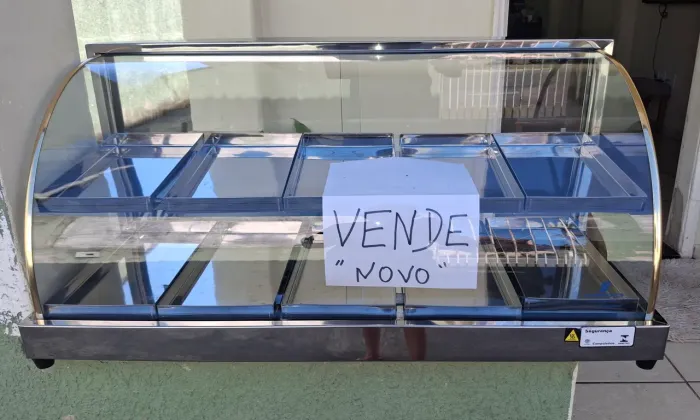 Estufa com 10 bandeija