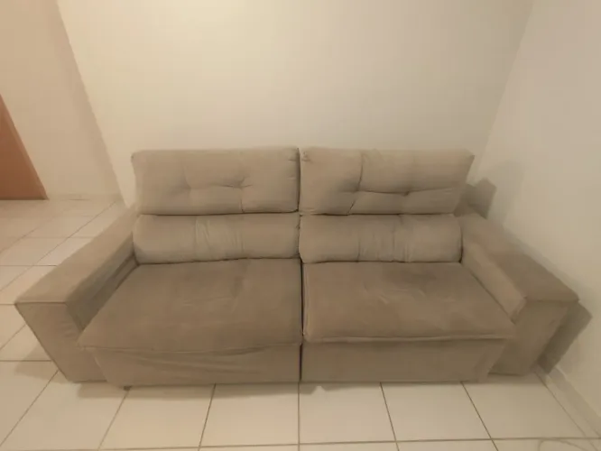 Sofá retrátil