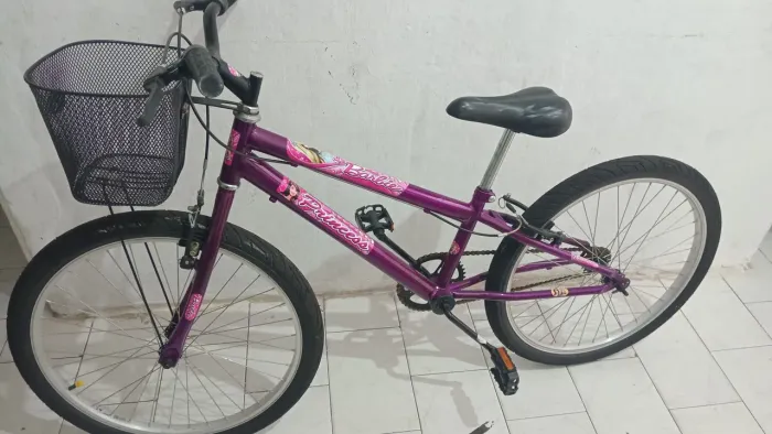 Bicicleta muito nova(tenho a nota fiscal)