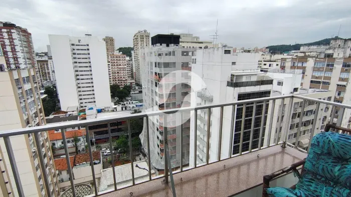 Apartamento de 75 m² na Capitão Zeferino - Icaraí - Niterói - RJ, à venda por R$ 700.000