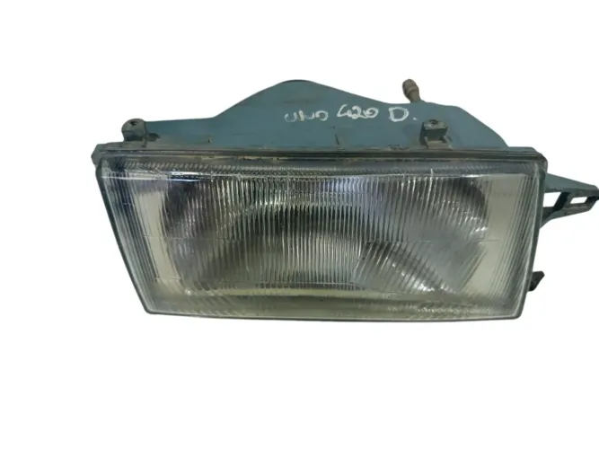 Farol Lado Direito Fiat Uno Fiasa 1994 1995 A 2001 Avarias