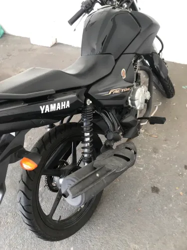 Moto Yamaha factor 125 ano 2023