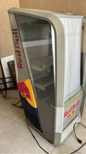Vendo expositor 220 provavelmente precisando de gás muito tempo parado 