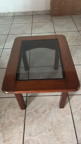 Vende-se mesa de centro 