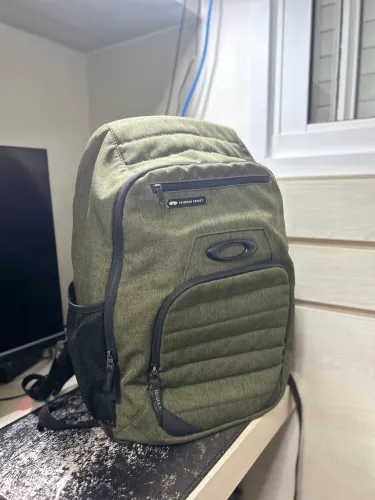 Mochila Oakley 