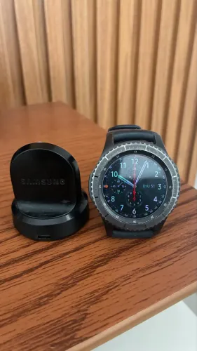 Smartwatch Samsung Gear S3 em perfeito estado