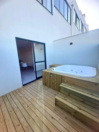 Sobrado para venda com 75 metros quadrados com 2 quartos