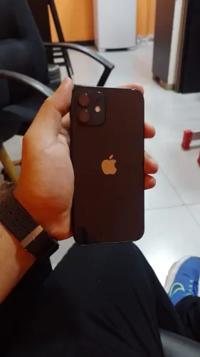 iPhone 12