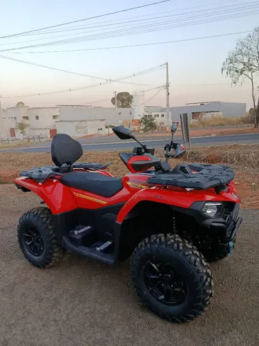 Quadriciclo CForce 520 Vermelho Pronta Entrega