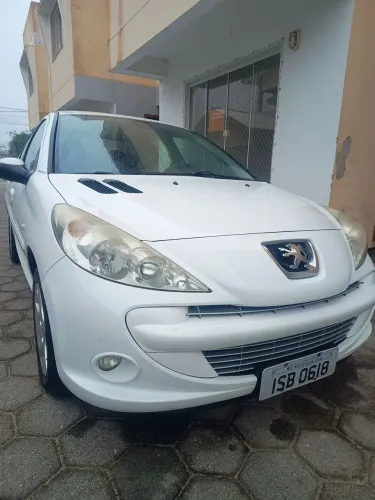 Peugeot 207 Sedan Passion XS 1.6 Flex 16V 4P AUT 2012