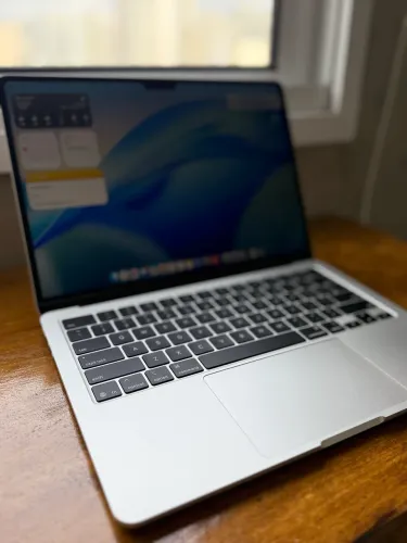 MacBook Air M4 256gb 16gb (NOVO)
