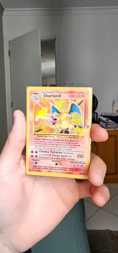 Charizard celebracoes NM ( PERFEITO ESTADO )