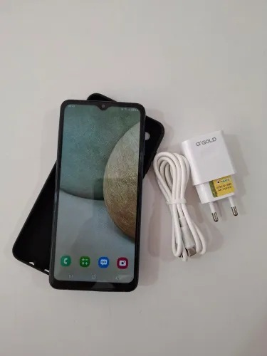 Samsung A12