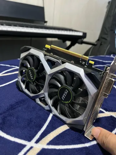Placa de Vídeo MSI GTX 1650 D6 VENTUS XS OCV3 4GB GDDR6