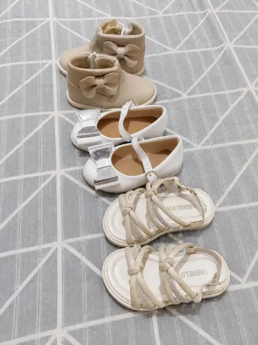 Percata botinha e sapatilha número 20