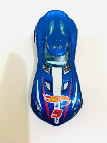 Carrinho hot wheels velocita escala 1:64 - brinquedo