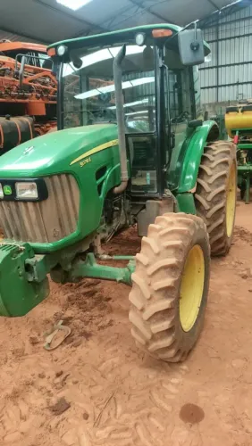 Trator John Deere 5078 cabinado ano 2018
