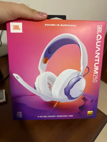 Fone JBL Quantum 250- NOVO LACRADO