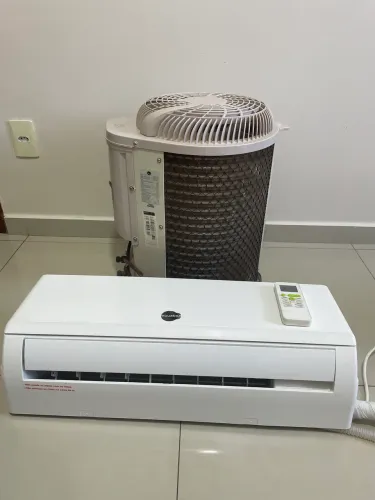 AR CONDICIONADO SPLIT 9.000