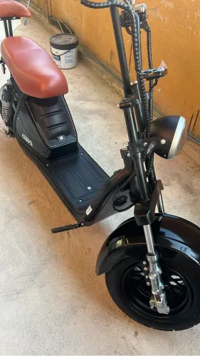 Vendo MC20 moto chefe