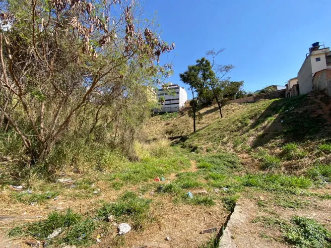 Terreno 4.160m², à venda  no Buritis 