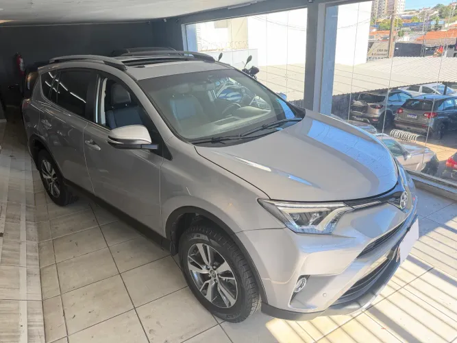 Toyota RAV4 2.0 Top 4X2 16V Aut. 2018