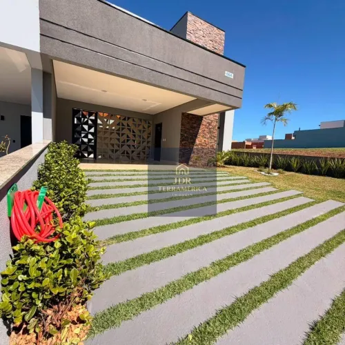 Casa com 3 dormitórios e 2 suítes à venda no Condomínio Recanto das Águas em Nova Odessa |