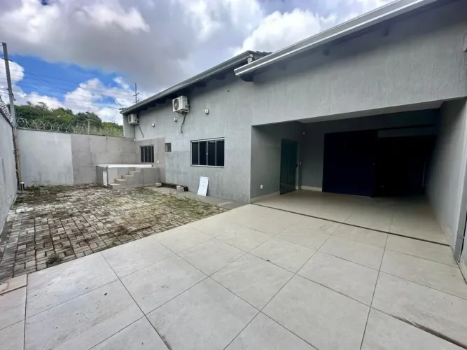Casa, 3 quartos, 1 suíte, 126 m², 2 vagas no Setor Faicalville em Goiânia
