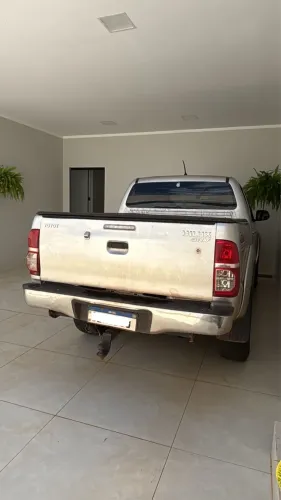 Toyota Hilux CD SRV D4-d 4X4 3.0 TDI Diesel AUT 2013