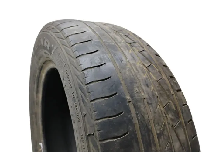 Pneu 215/60 R16 Good Year