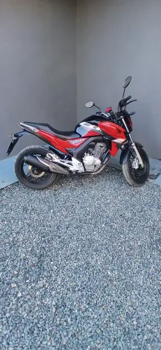 Honda twister 2019 abaixo da fip aceita troca
