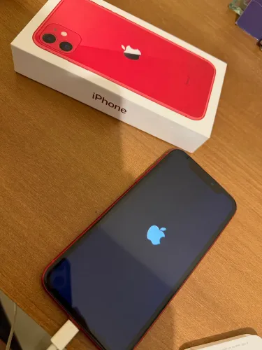 IPhone 11 128gb red