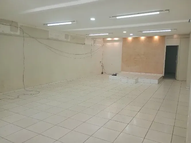 LOCAÇÃO DE PONTO COMERCIAL LOCALIZADO NO BAIRRO DO POÇO