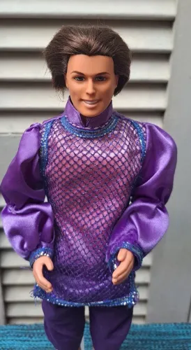 Boneco antigo Ken príncipe das rosas Mattel anos 2000