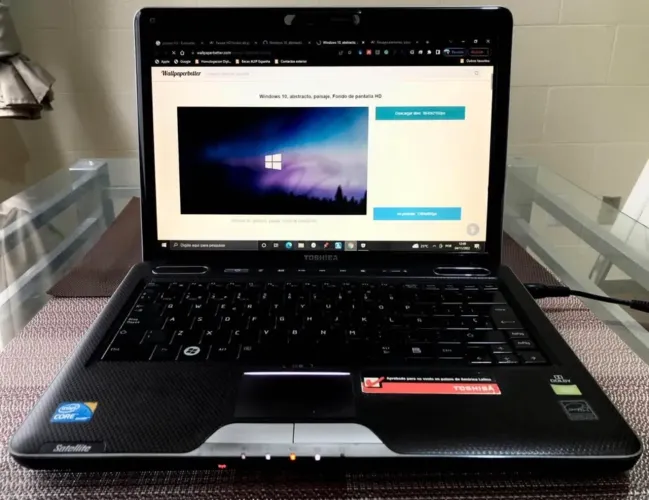 Notebook Toshiba Core i3 | 4GB RAM | HD 500GB | + Bolsa Brinde