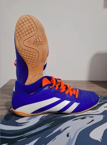 Chuteira Futsal Adidas Predator 24 - Tamanho 38-39