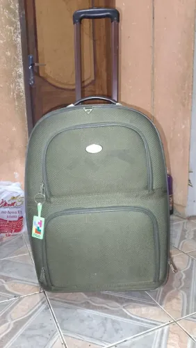 Vendo mala de viagem