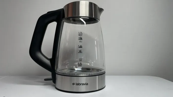 TROCO Chaleira Elétrica 1,7L de Alta Qualidade . Em Aço Inox e Jarro de Vidro